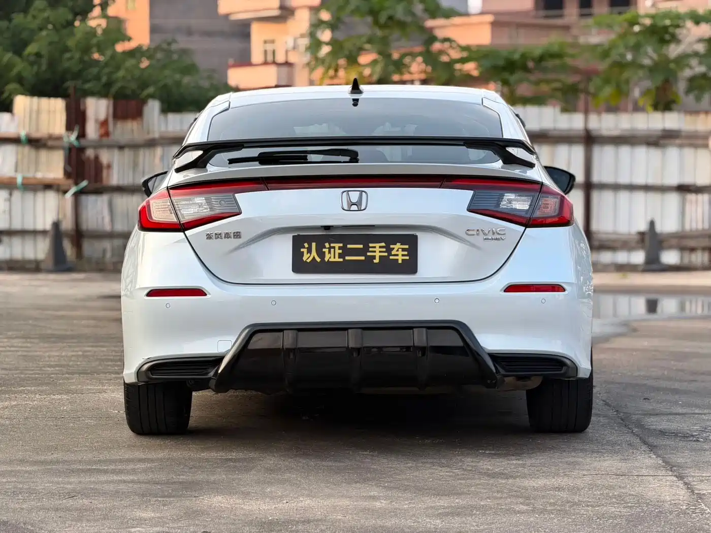 Photo 19 - Honda Civic