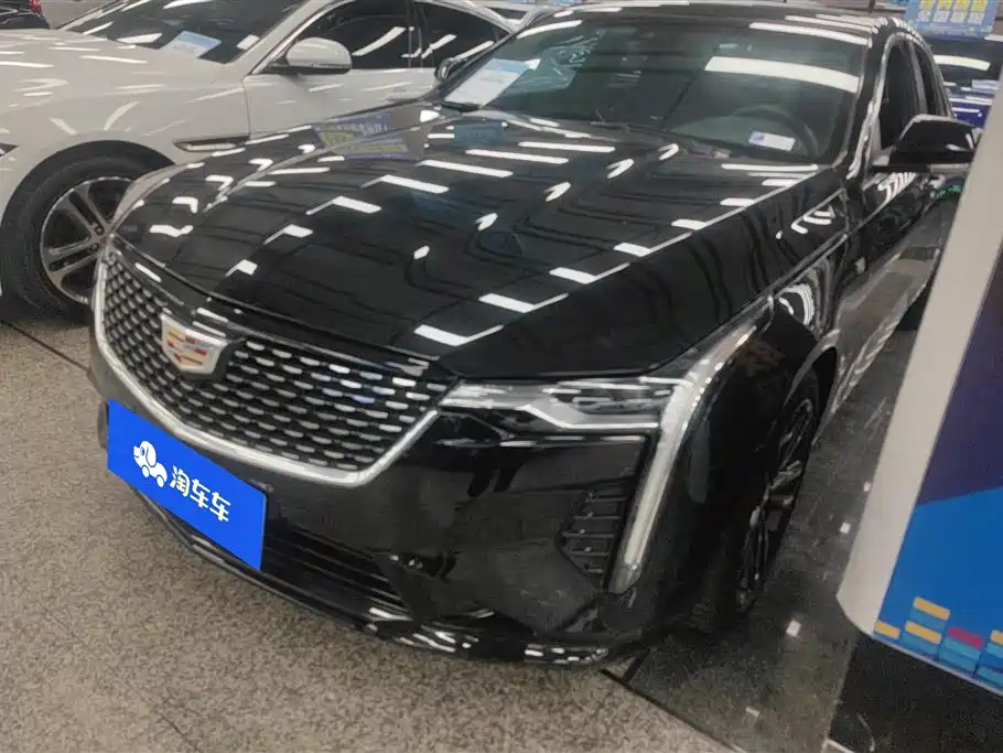 Cadillac CT4 2021 28T Luxury Model