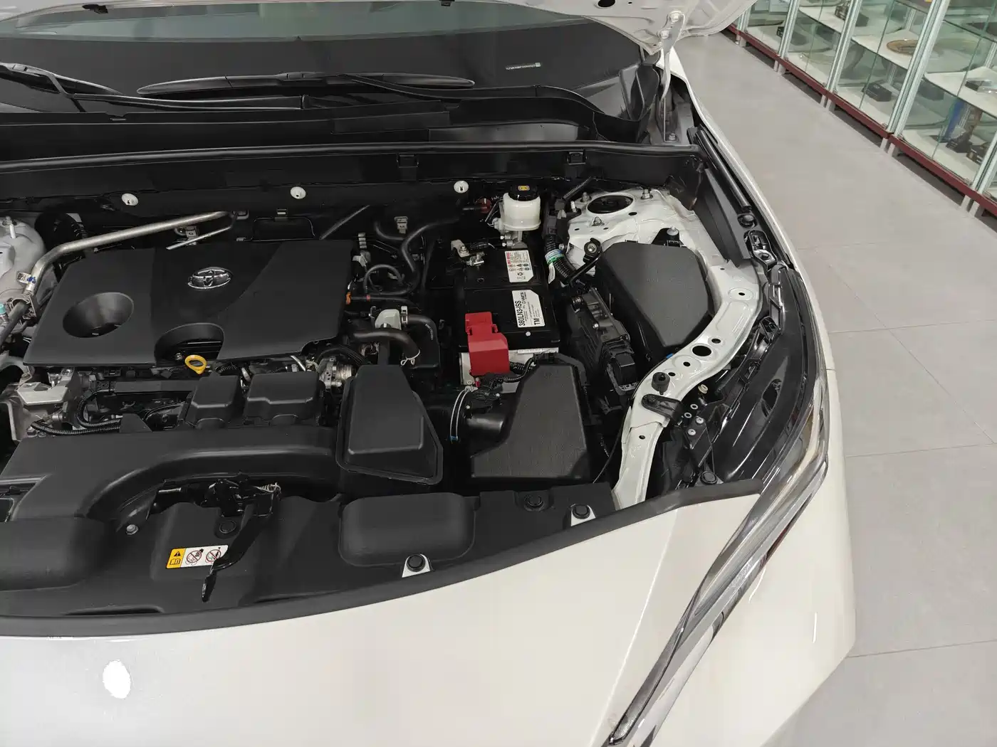 Toyota Lingfang HARRIER 2022 2.0L CVT 2WD Premium Edition фото 10