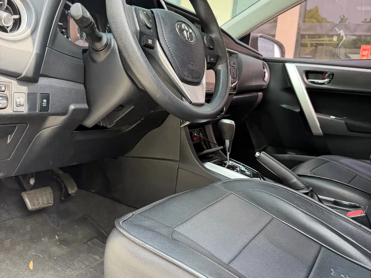 Toyota Corolla 2017 Facelift 1.2T S-CVT GL-i фото 4