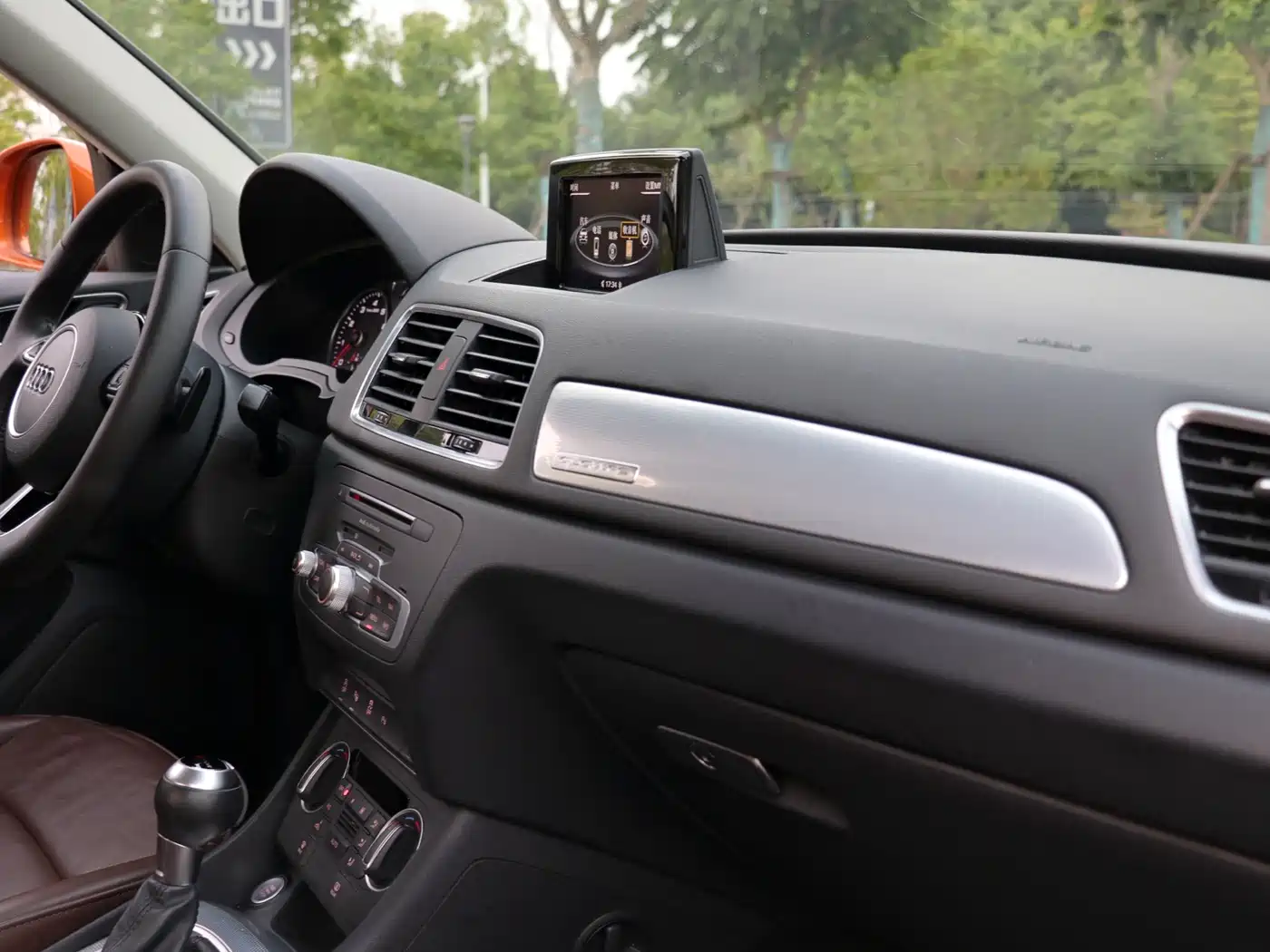 Фото 26 - Audi Q3