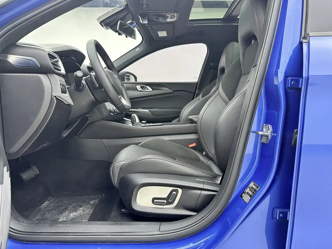 Lynk & Co 03 2020 2.0TD Auto Power Pro Edition фото 4