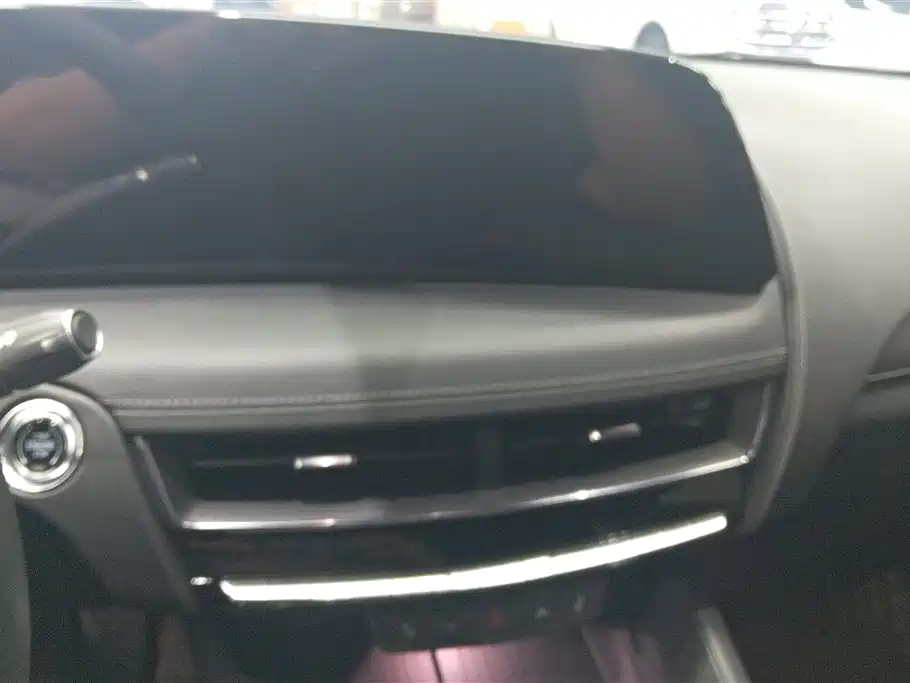 Cadillac CT5 2024 28T Luxury Model Pro фото 13