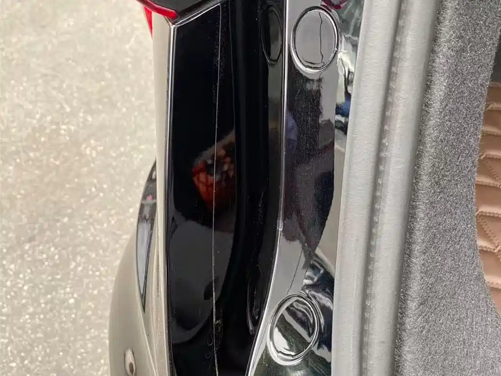Hongqi H5 2023 2.0T Auto Smart Connect Flag Comfort фото 21