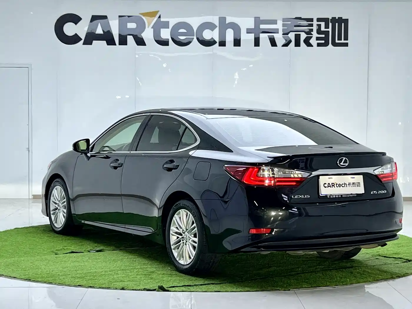 Lexus ES 2015 200 Elite Edition фото 3