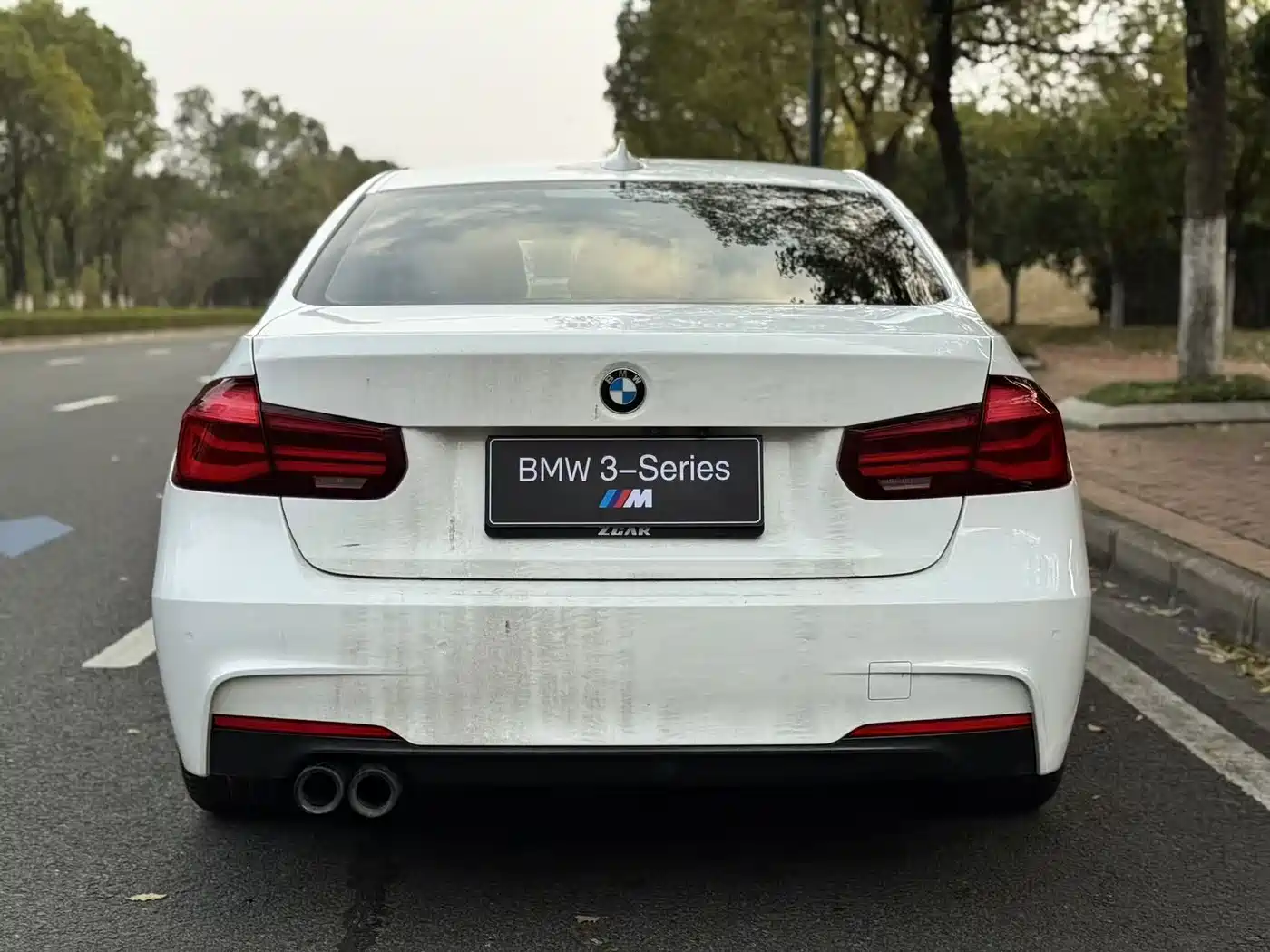 BMW 3 Series 2019 320i M Sport Black Night Edition фото 8