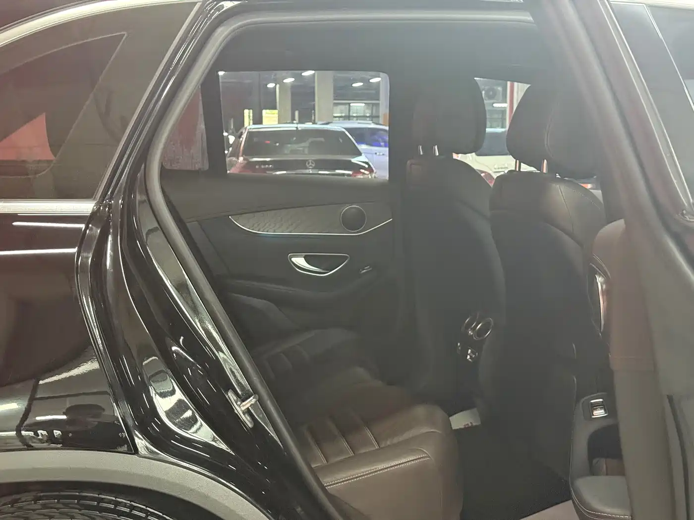 Фото 6 - Mercedes-Benz GLC