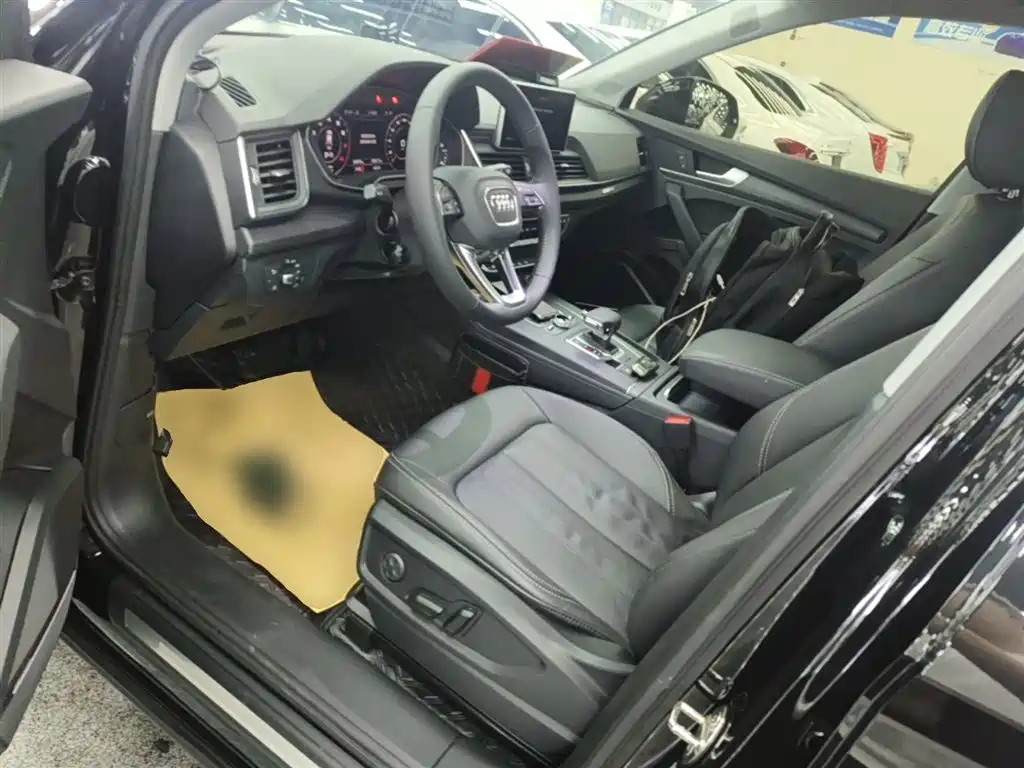 Audi Q5L 2020 45 TFSI Premium Elegance фото 15