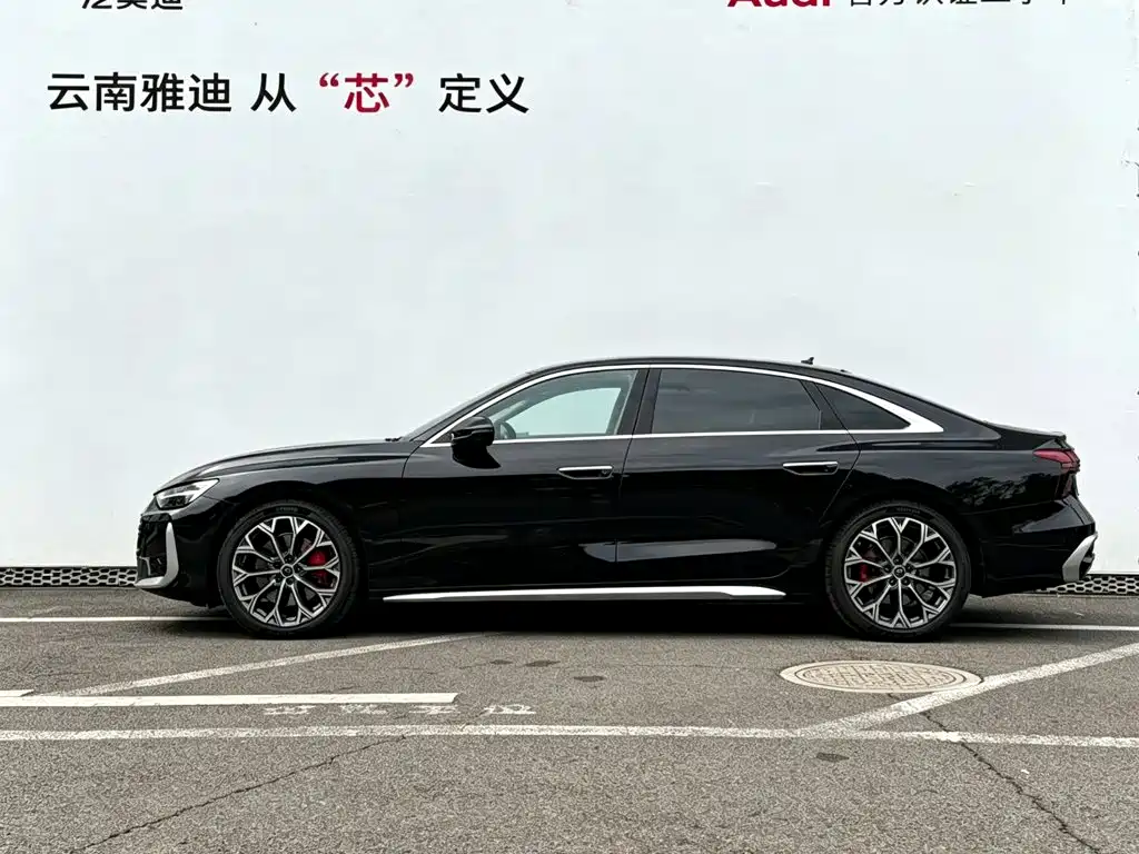 Фото 3 - Audi A6L