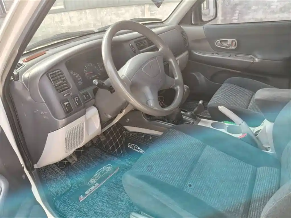 Mitsubishi Pajero Sport 2004 Model 3.0L Manual 4WD GLS фото 4