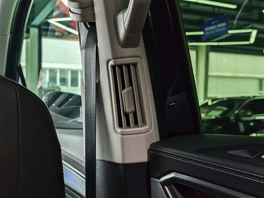 Volkswagen Talagon 2022 380TSI 4WD Flagship Victory Edition 6-seater фото 20