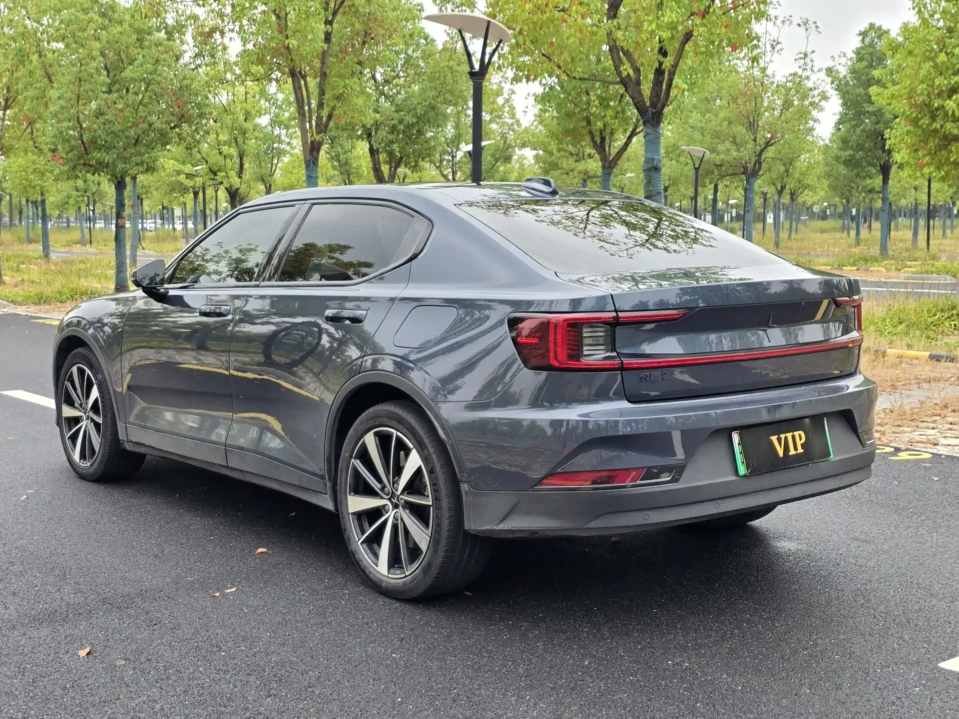 Фото 6 - Polestar 2