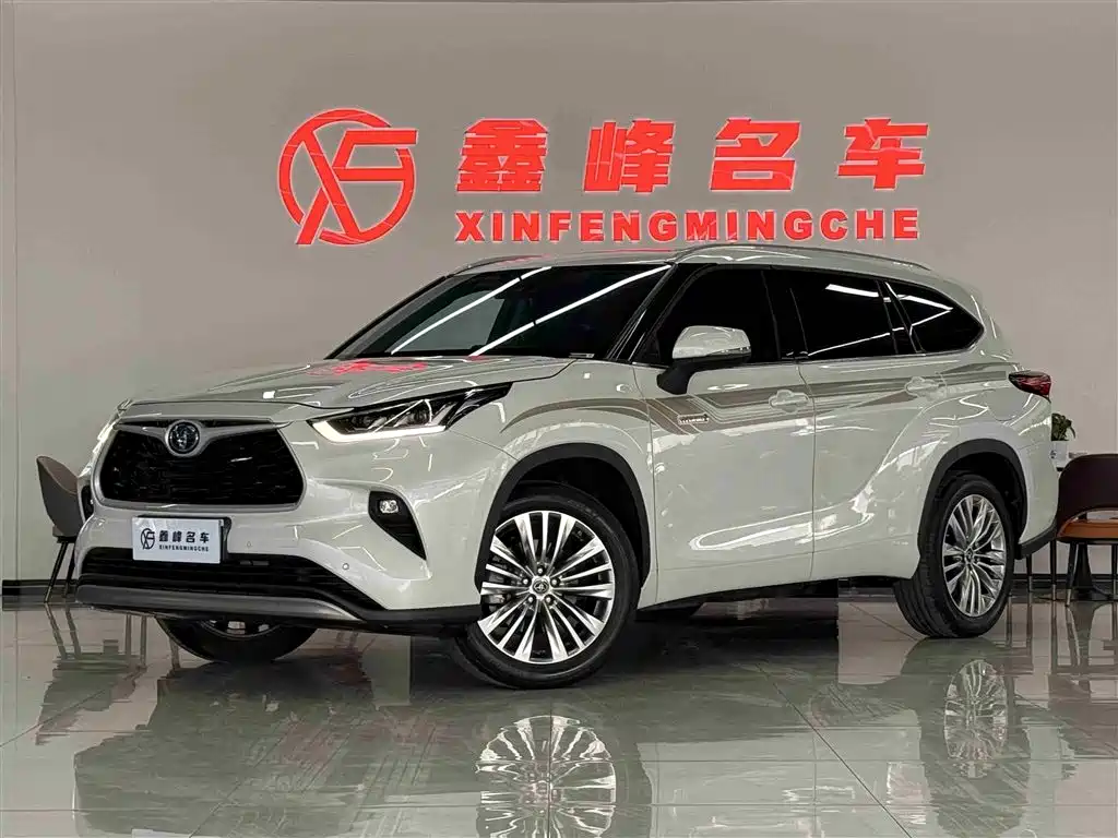 Toyota Highlander 2023 2.5L Smart Hybrid Dual Engine AWD Premium 7-Seater