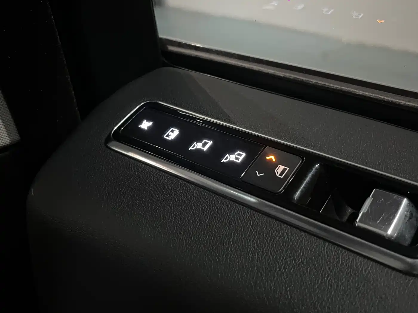 Land Rover Range Rover 2018 3.0 SC V6 Vogue Heritage Edition фото 20
