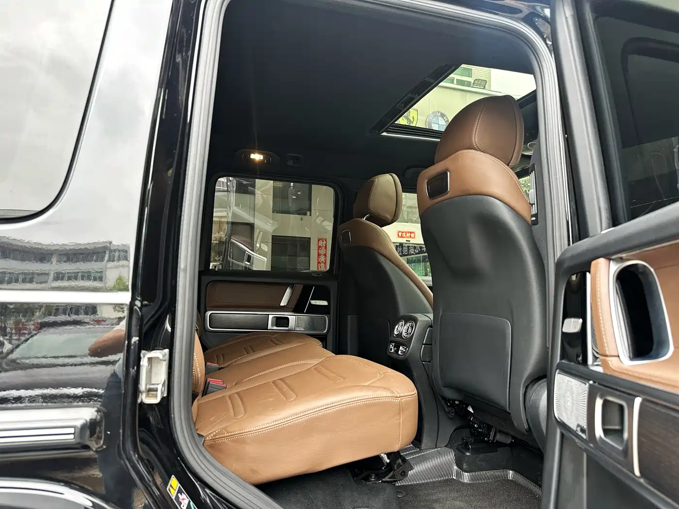 Mercedes-Benz G-Class 2023 G 350 фото 10