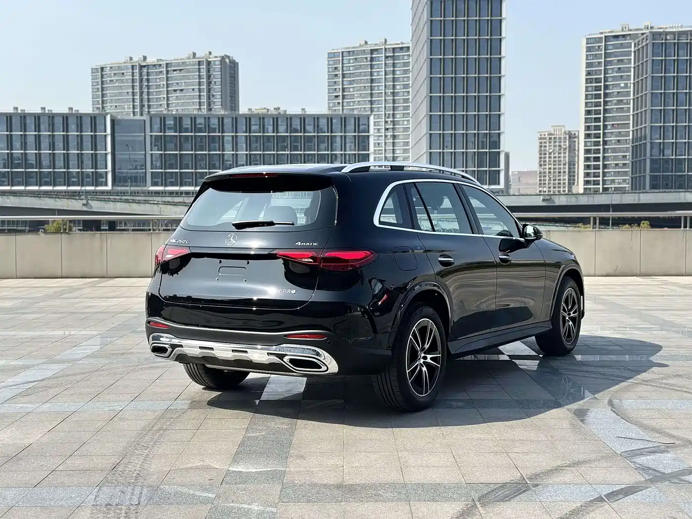 Mercedes-Benz GLC 2025 Model Year GLC 260 L 4MATIC Luxury фото 13