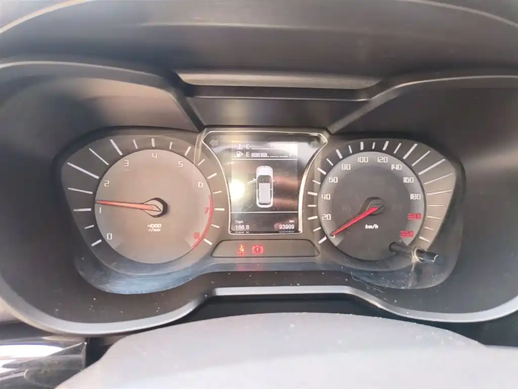 GAC Trumpchi Trumpchi GS4 2017 235T Manual 2WD Luxury фото 12