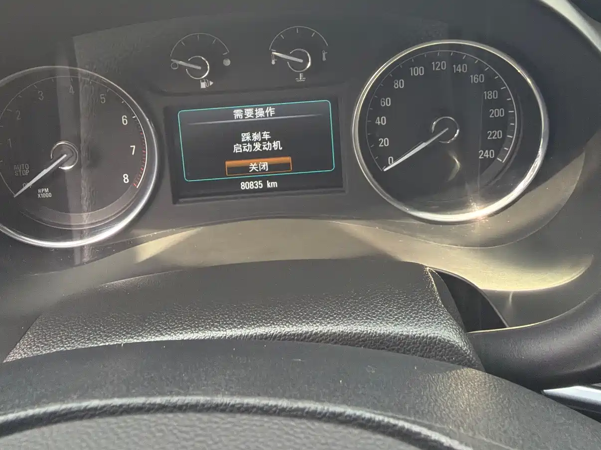 Buick LaCrosse 2018 Model 20T Elite Edition фото 15