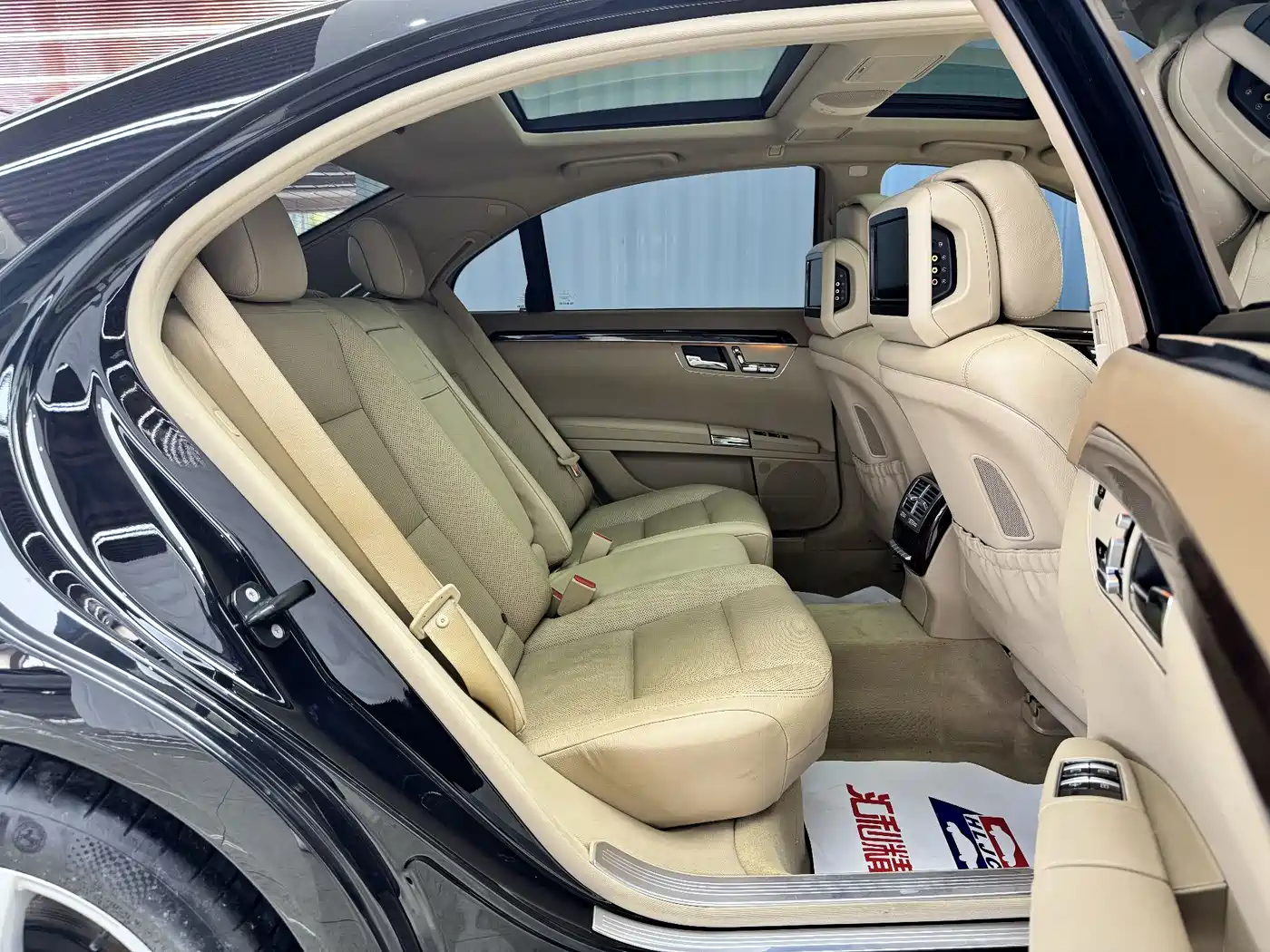 Mercedes-Benz S-Class 2010 S 350 L 4MATIC фото 18