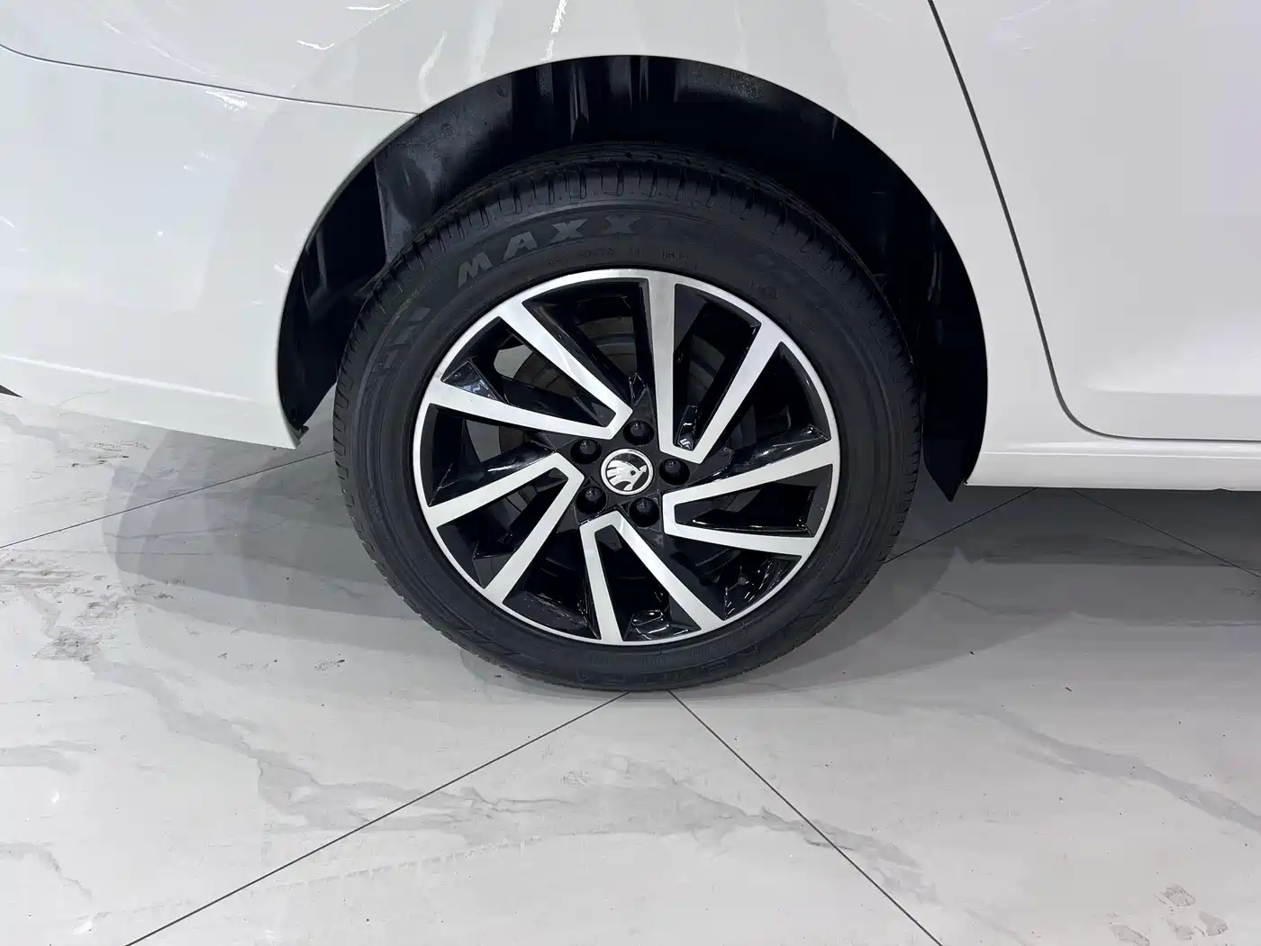 Škoda Rapid 2022 1.5L Automatic Comfort Edition фото 18