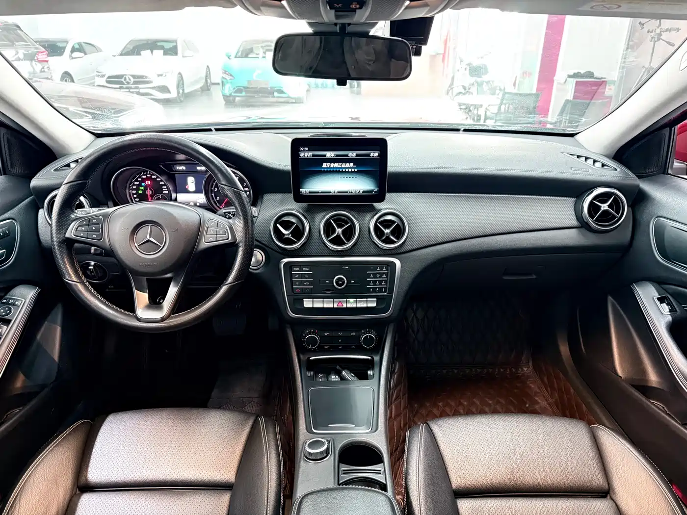 Mercedes-Benz GLA 2018 GLA 200 Fashion фото 11