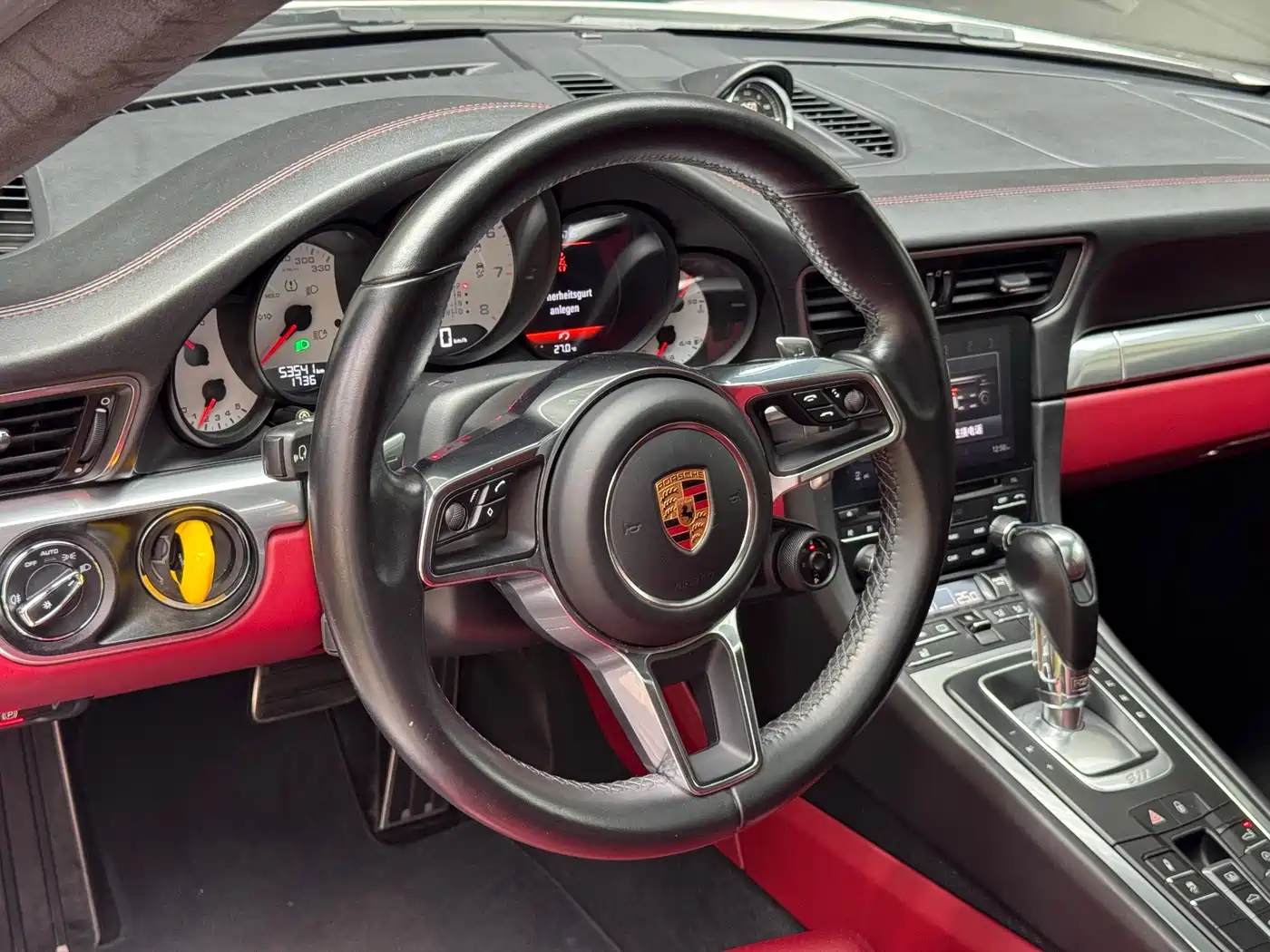 Porsche 911 2016 Carrera 3.0T фото 13