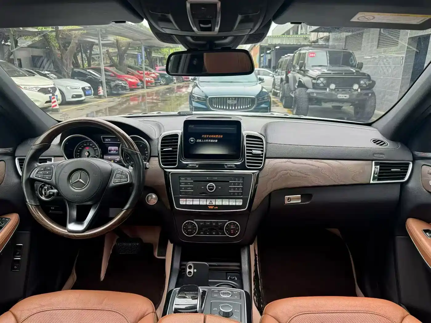 Mercedes-Benz GLS 2016 GLS 500 4MATIC фото 5