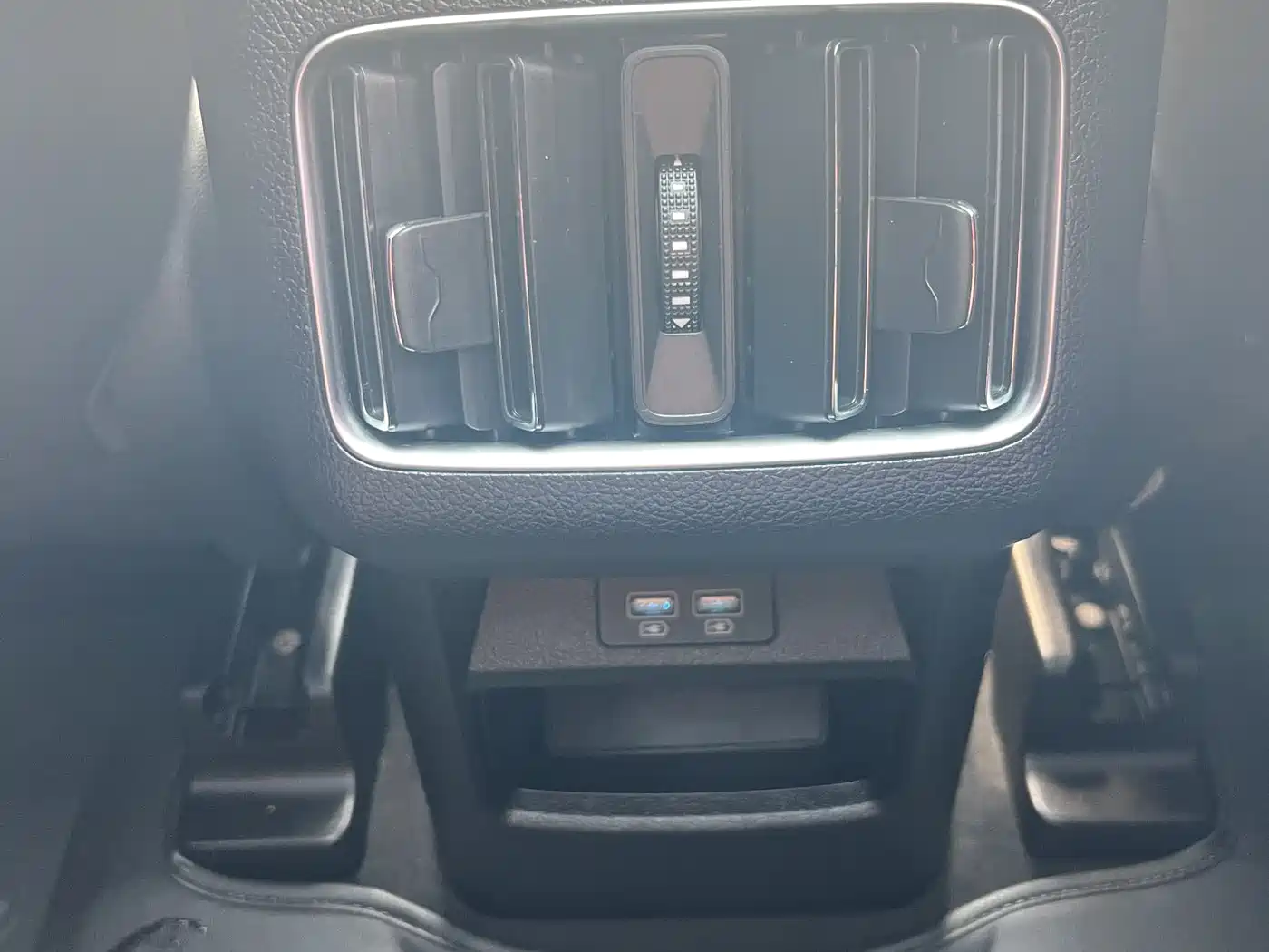 BYD Song PLUS 2020 1.5T Automatic Flagship фото 15