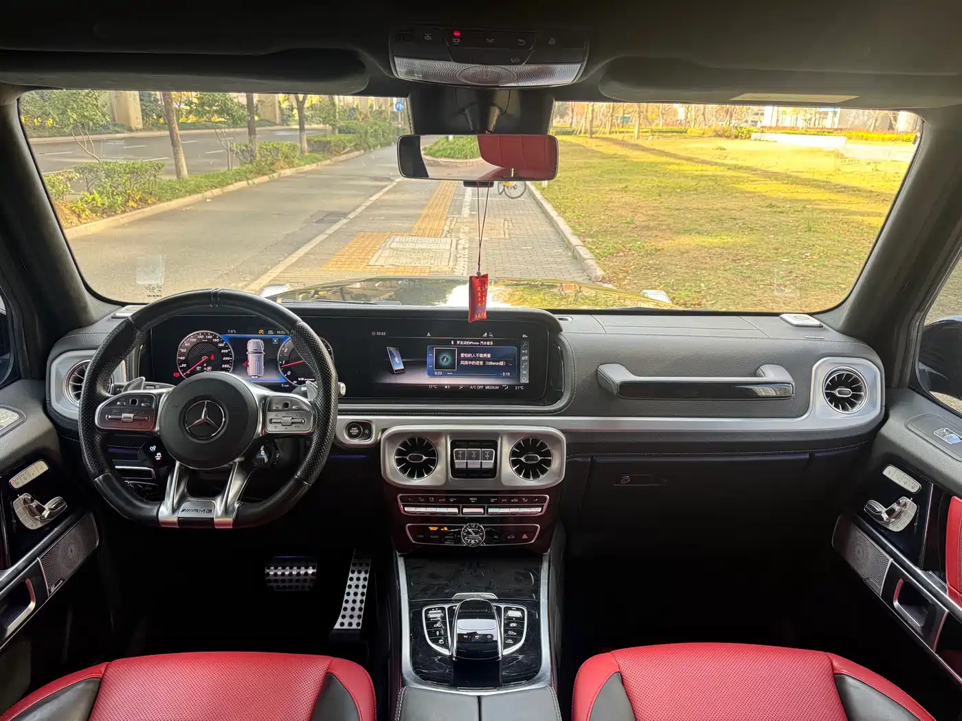 Mercedes-Benz G-Class AMG 2022 AMG G 63 фото 8