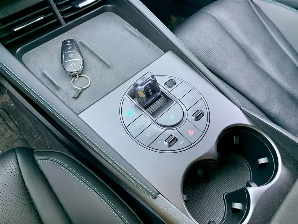 BYD Seal 06 New Energy 2025 DM-i Smart Drive Edition 120KM Luxury фото 22