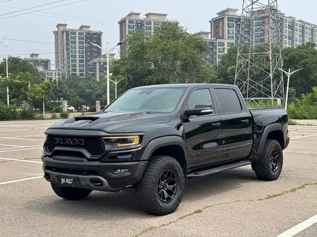 RAM Trucks 6.2T, автомат