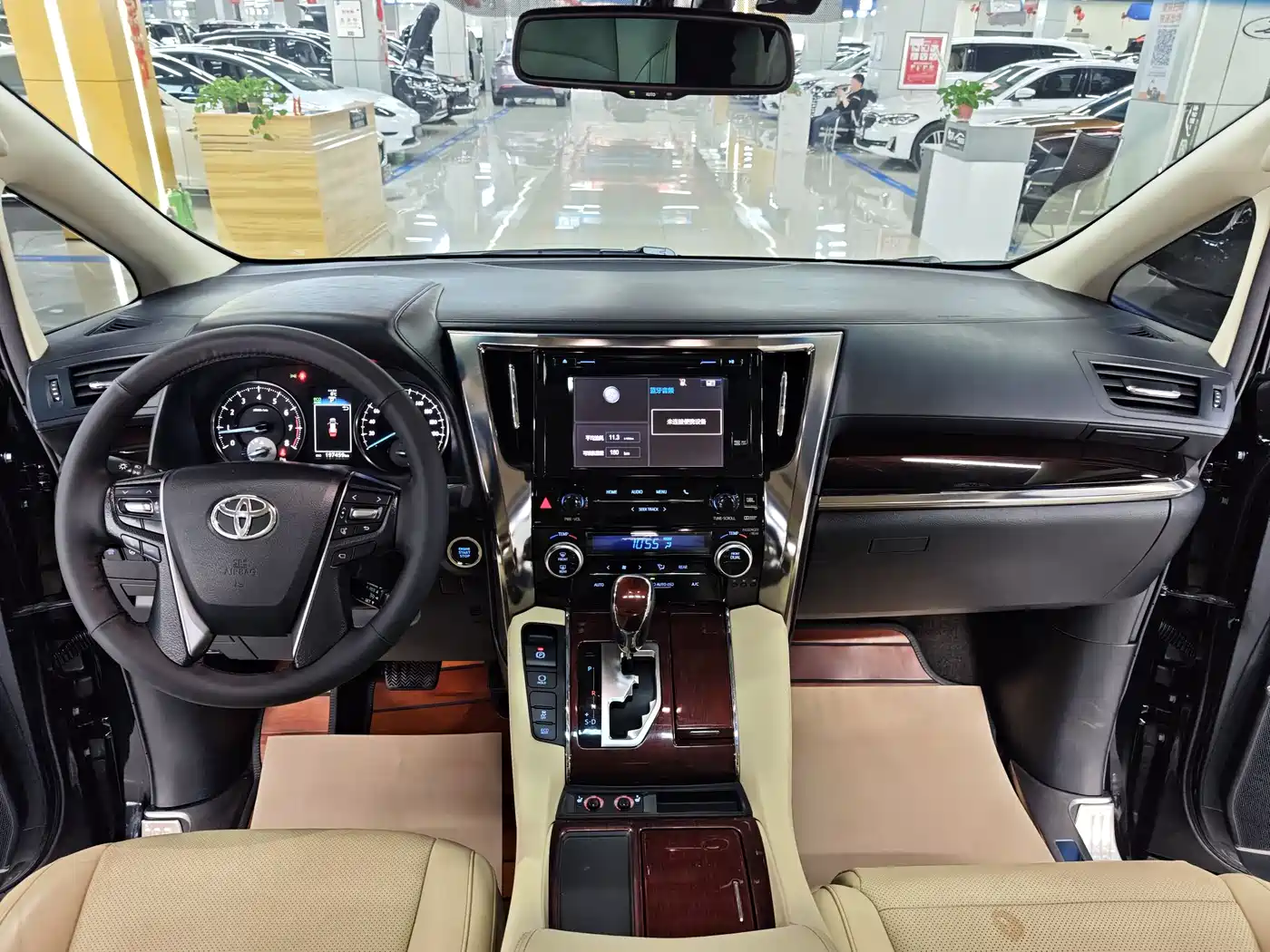 Toyota Alphard 2015 3.5L Luxury Edition фото 9