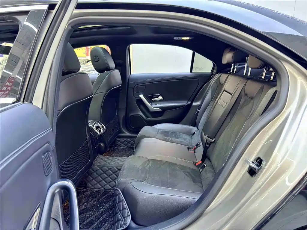 MERCEDES-BENZ A CLASS