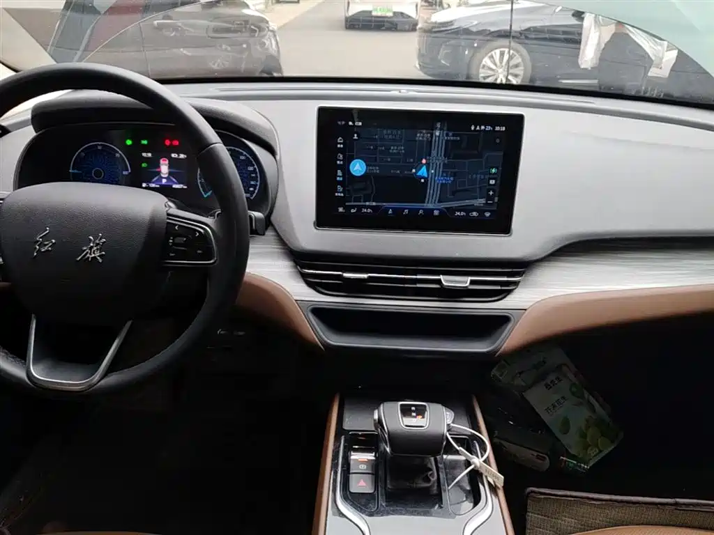 Hongqi E-QM5 2024 Model 610km PLUS фото 13