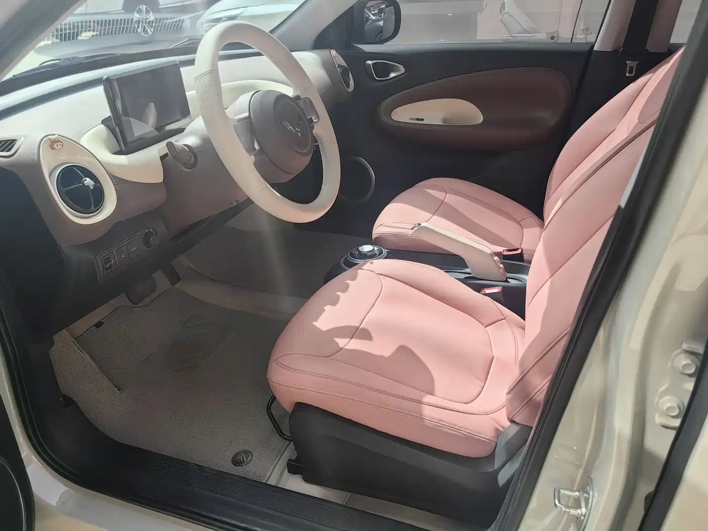 Wuling Motors Wuling Bingo 2026 2025 Model 203km Light Enjoyment