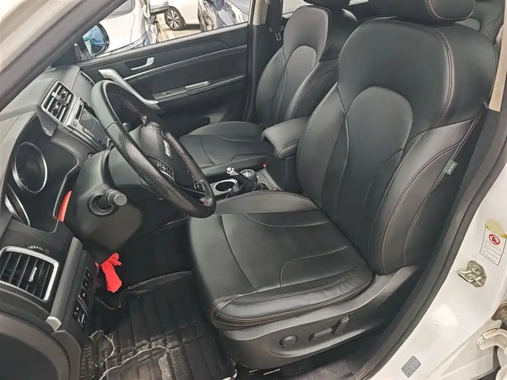 Haval H6 2015 Sport 1.5T Automatic 2WD Luxury фото 15