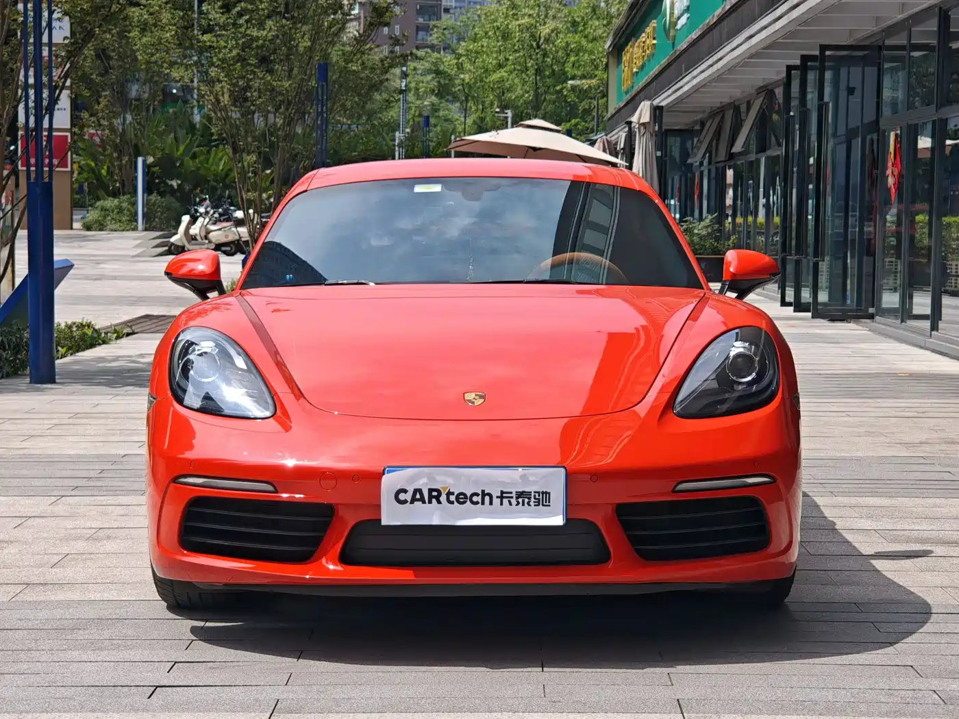 Porsche 718 2018 Cayman 2.0T фото 5
