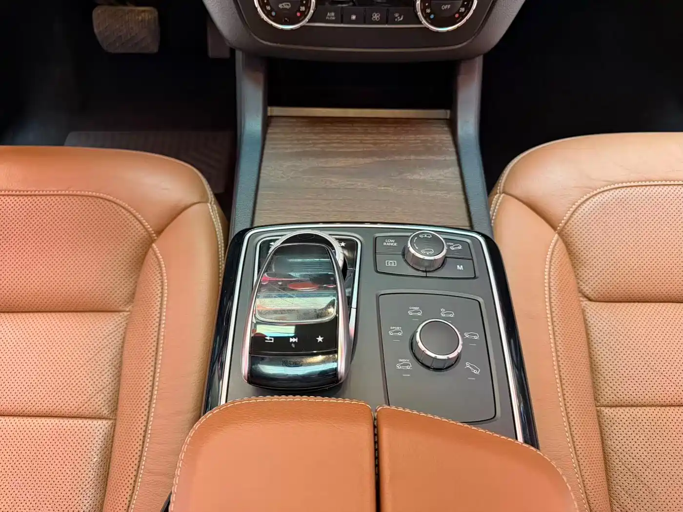 Mercedes-Benz GLS 2018 GLS 500 4MATIC фото 17