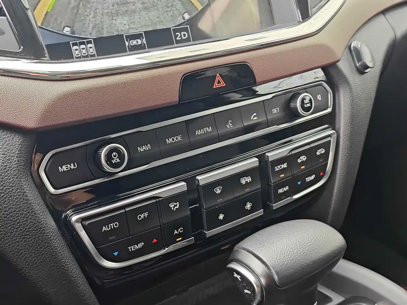 GAC Trumpchi Trumpchi GS8 2017 320T 2WD Luxury Smart Connect (7-seater) фото 13