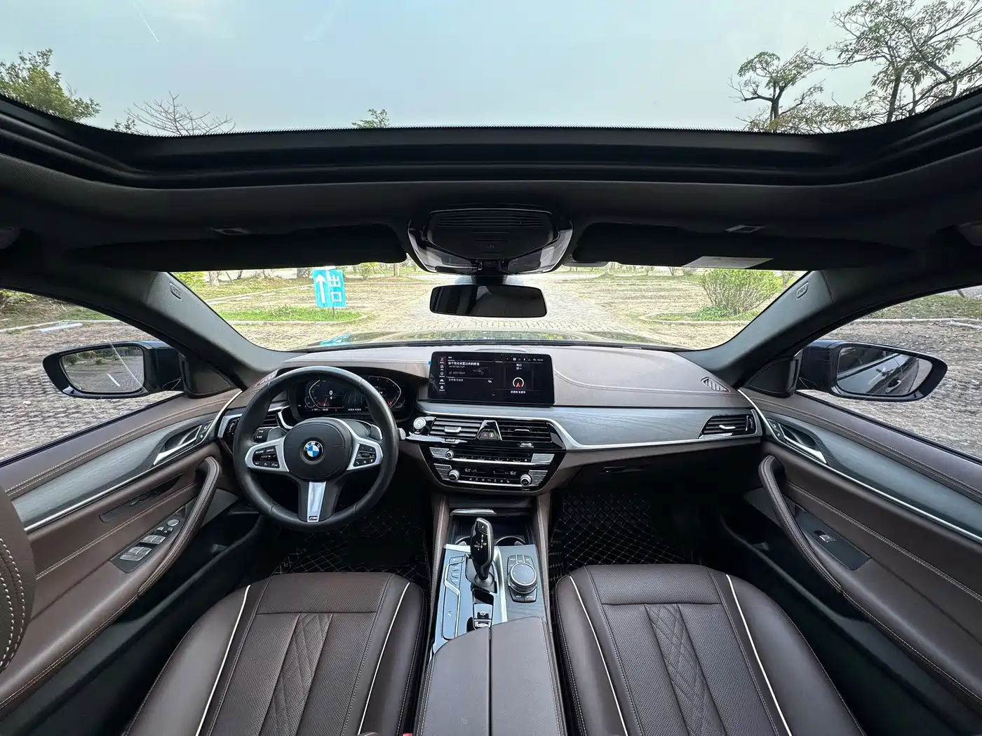 BMW 5 Series 2021 530Li Leading M Sport Package фото 21