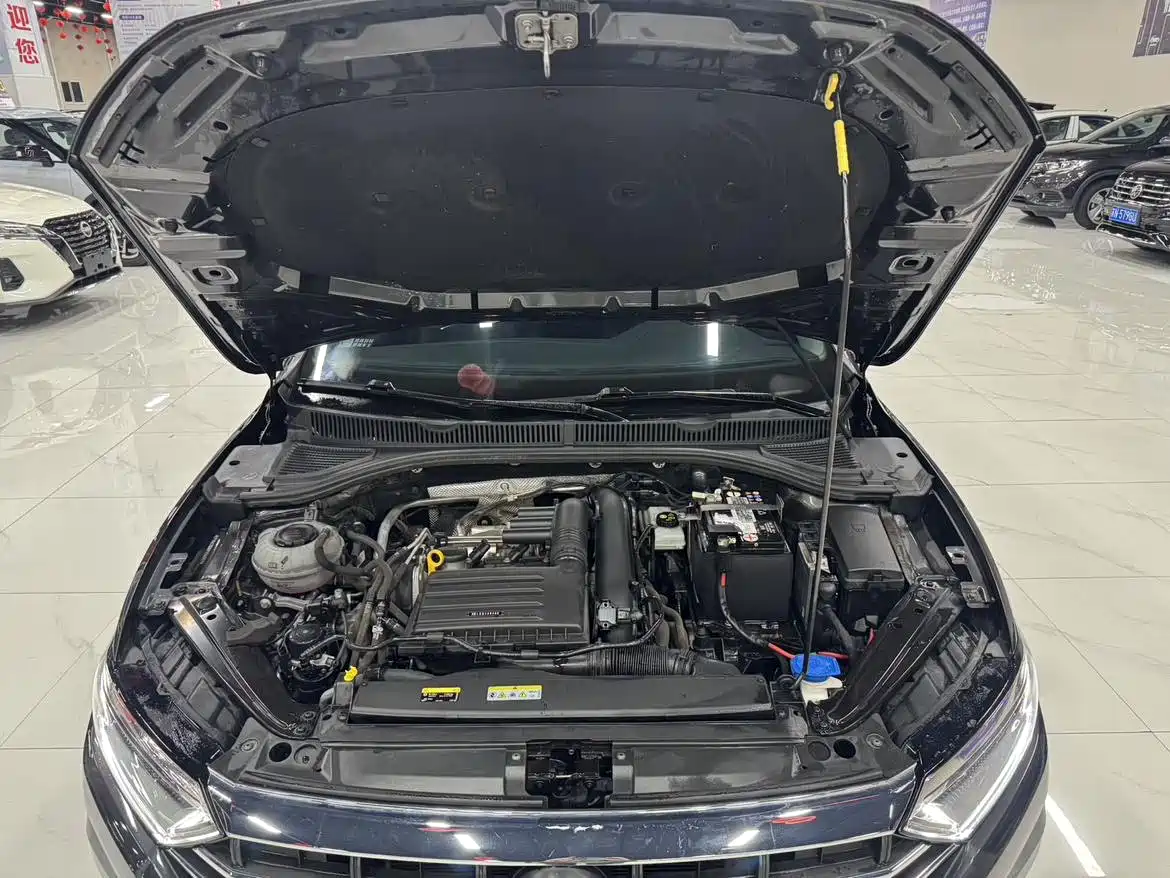 Volkswagen Sagitar 2021 200TSI DSG Surpassing Edition фото 16