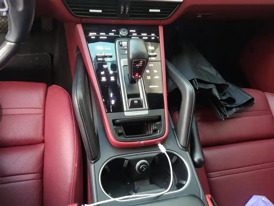 Porsche Cayenne New Energy 2023 2023 Cayenne E-Hybrid 2.0T Platinum Edition