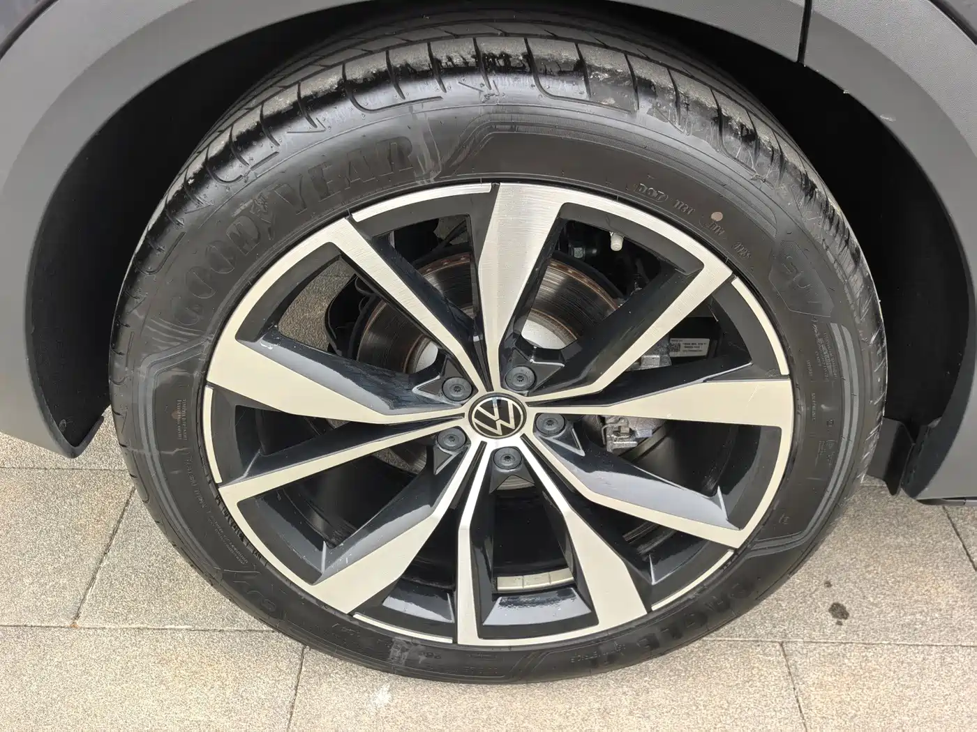 Volkswagen Talagon 2025 2024 530TSI 4WD Flagship Victory Pro Shared Edition 6-Seater