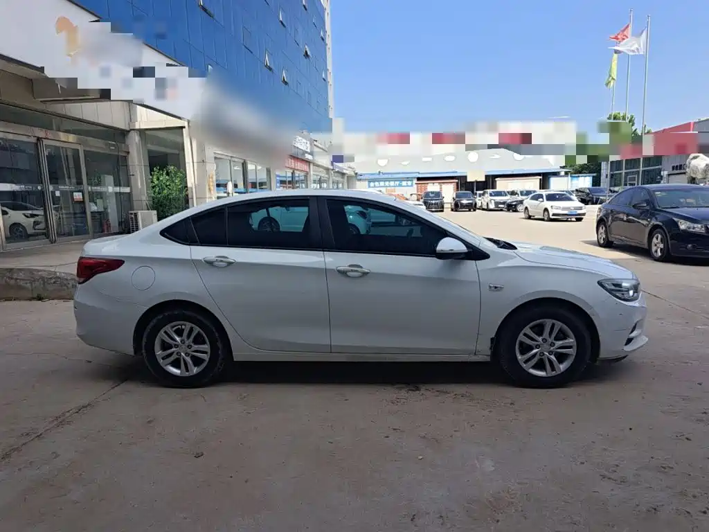 Фото 6 - Chevrolet Cavalier