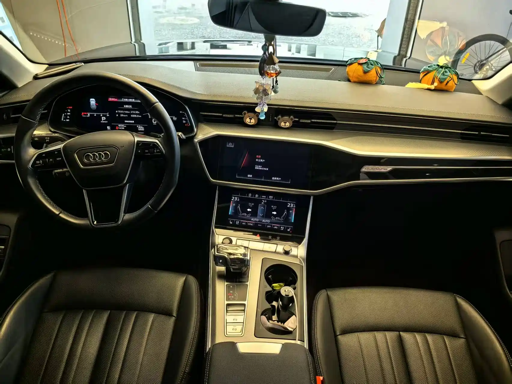 Фото 16 - Audi A6 (Import)