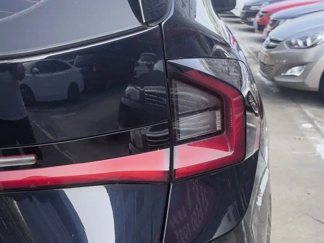 Фото 7 - BMW X1