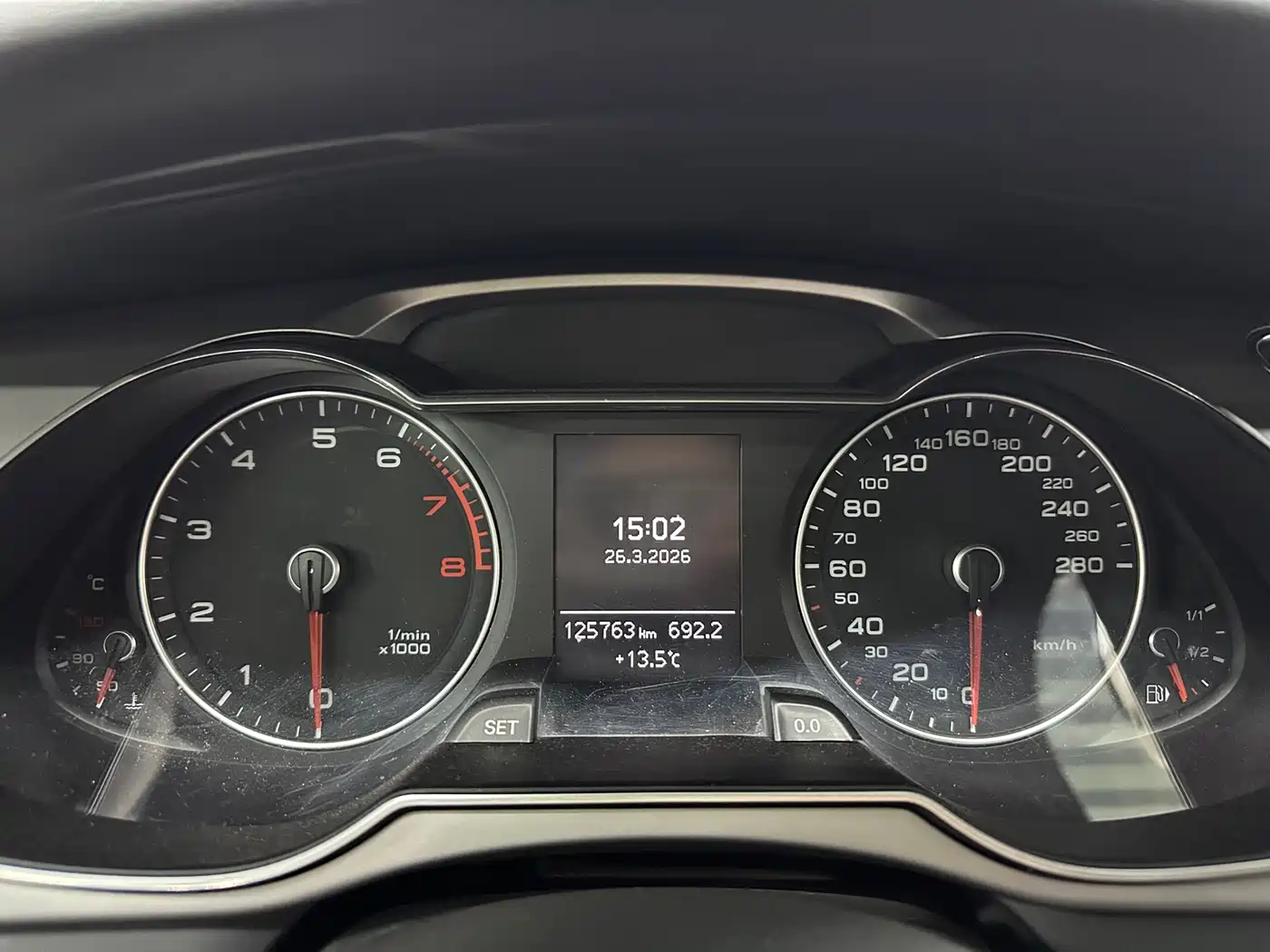 Audi A4L 2016 35 TFSI Collector's Edition S line Comfort фото 15