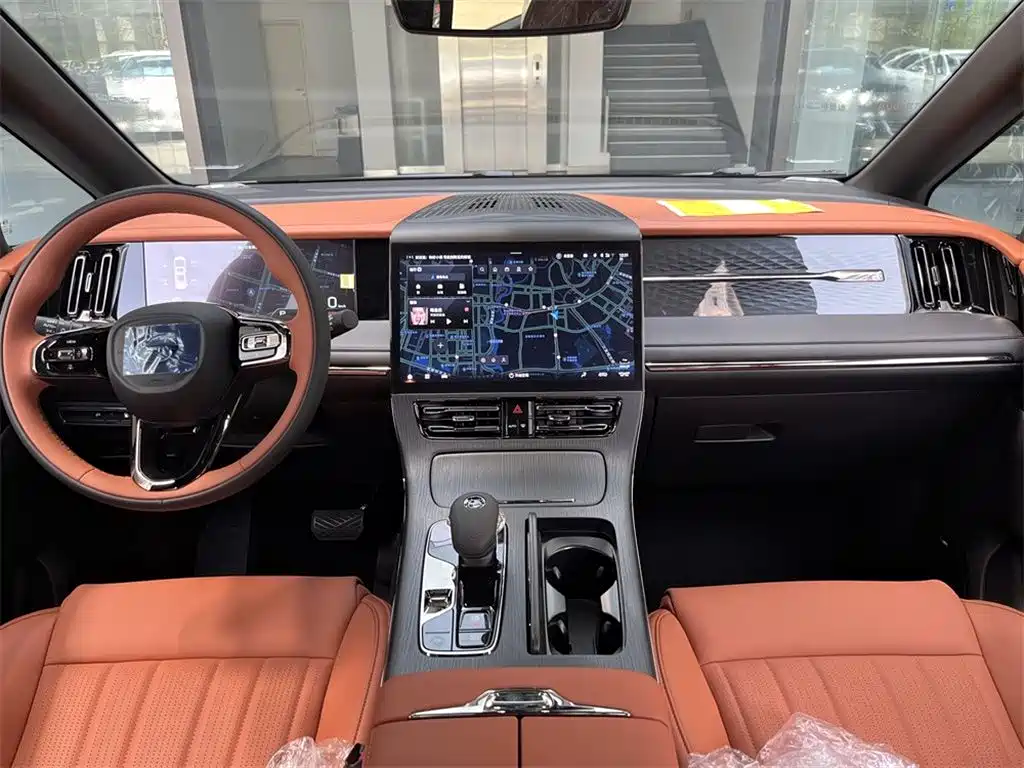 GAC Trumpchi Trumpchi E9 2025 Model E9 Super Fast Charging Premium фото 6