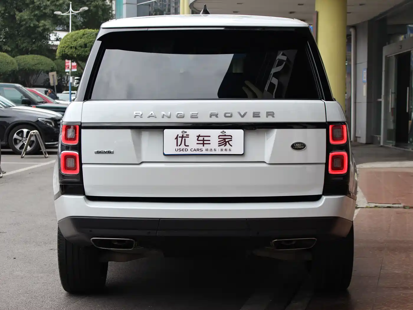 Land Rover Range Rover 2018 3.0 SC V6 Vogue Heritage Extended Edition фото 5
