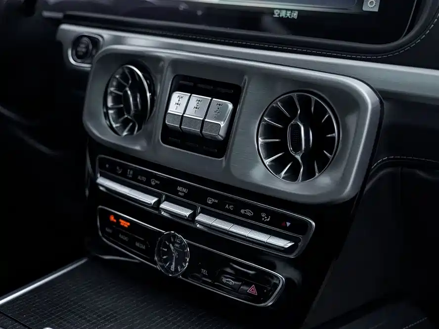 Mercedes-Benz G-Class AMG 2019 AMG G 63 фото 16